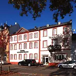 Hotel Am Schloss Biebrich Wiesbaden