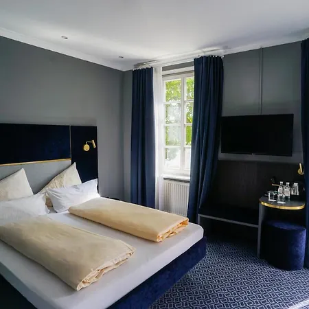 فندق Am Schloss Biebrich