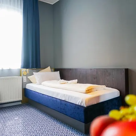 Am Schloss Biebrich 3* فيسبادن