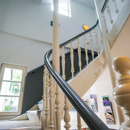 Am Schloss Biebrich فندق فيسبادن