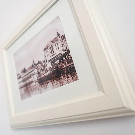 Hotel Am Schloss Biebrich 3*
