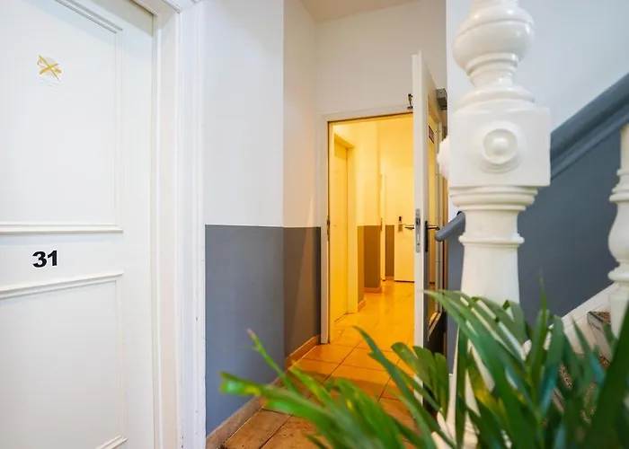 Am Schloss Biebrich מלון ויסבאדן